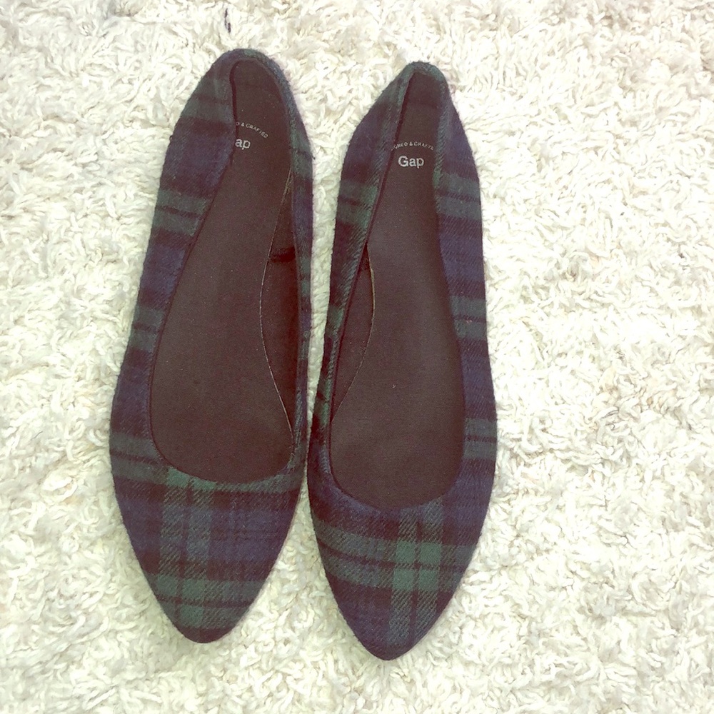 Plaid flats